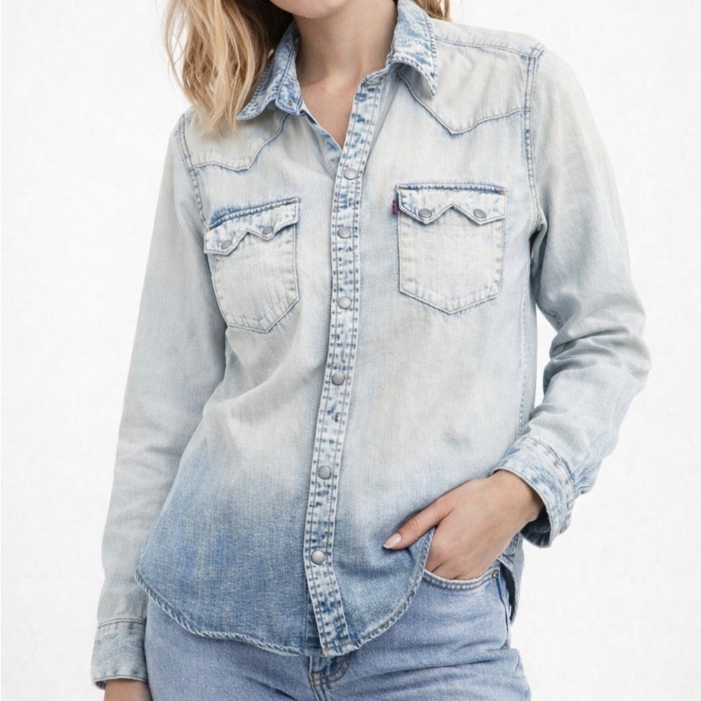 Levi’s Western Denim Shirt Medium M Ombre Fade 100% Cotton Snap Front